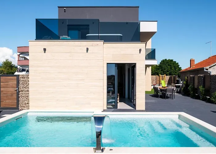 Kala Villa *